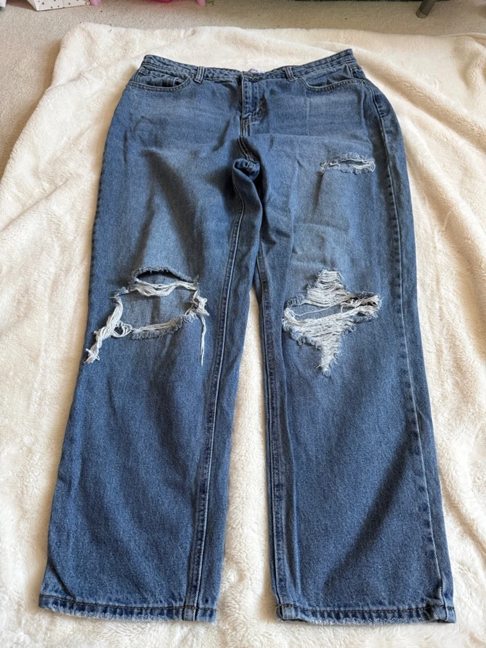 Denim/Jean/Pant Bundle - White, Blue, Denim, Taupe - Picture 16 of 16
